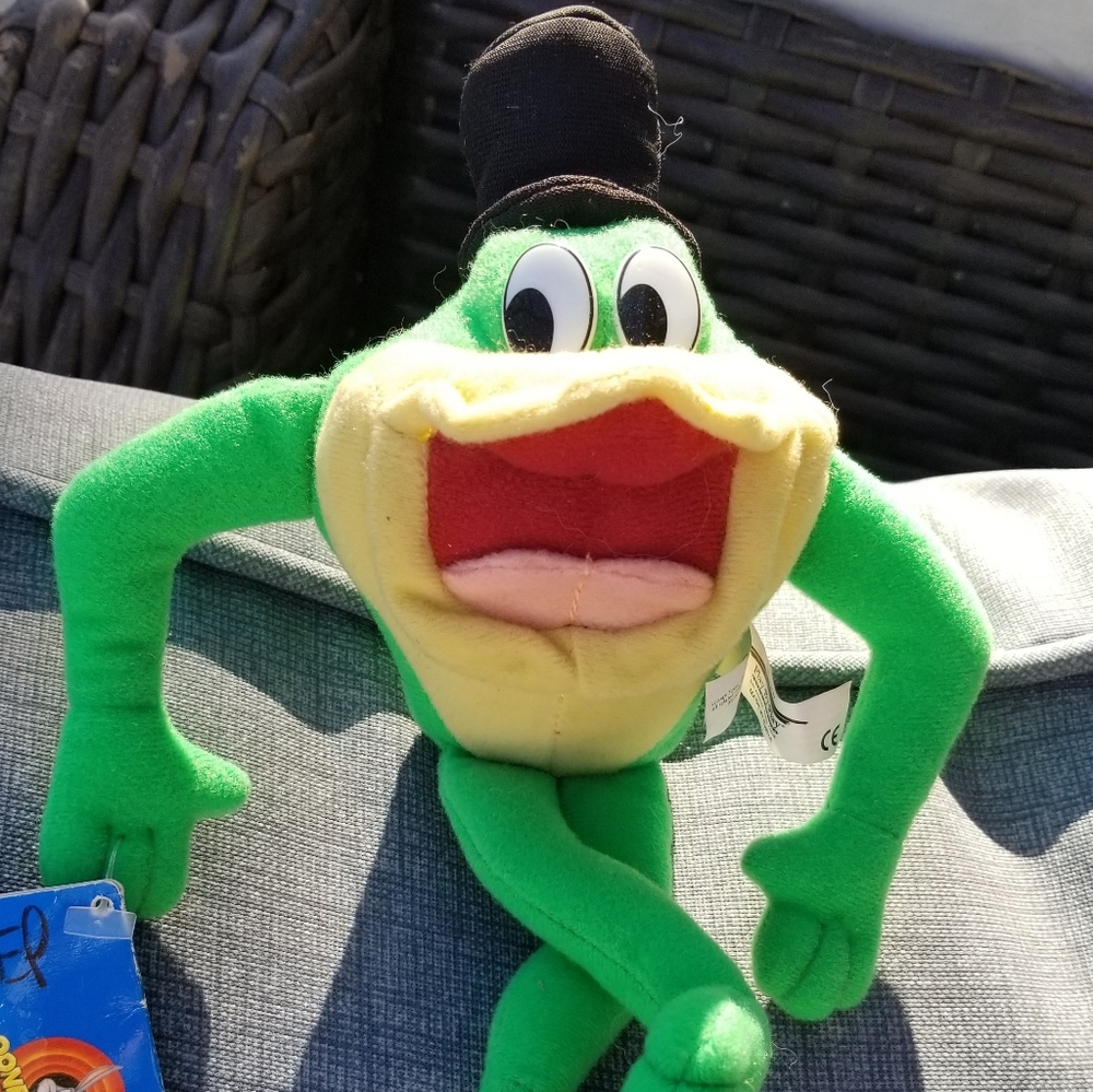 WB Looney Toons Michigan Frog Plush Toy